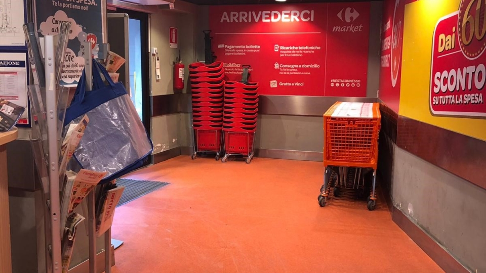 SPAZIO ESPOSITIVO 1 